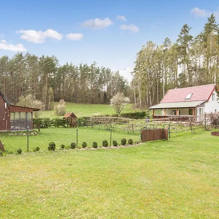Vakantiehuis 3 Bedroom Cozy In *