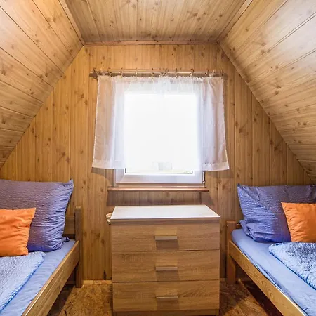 3 Bedroom Cozy In *