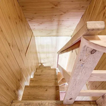 3 Bedroom Cozy In